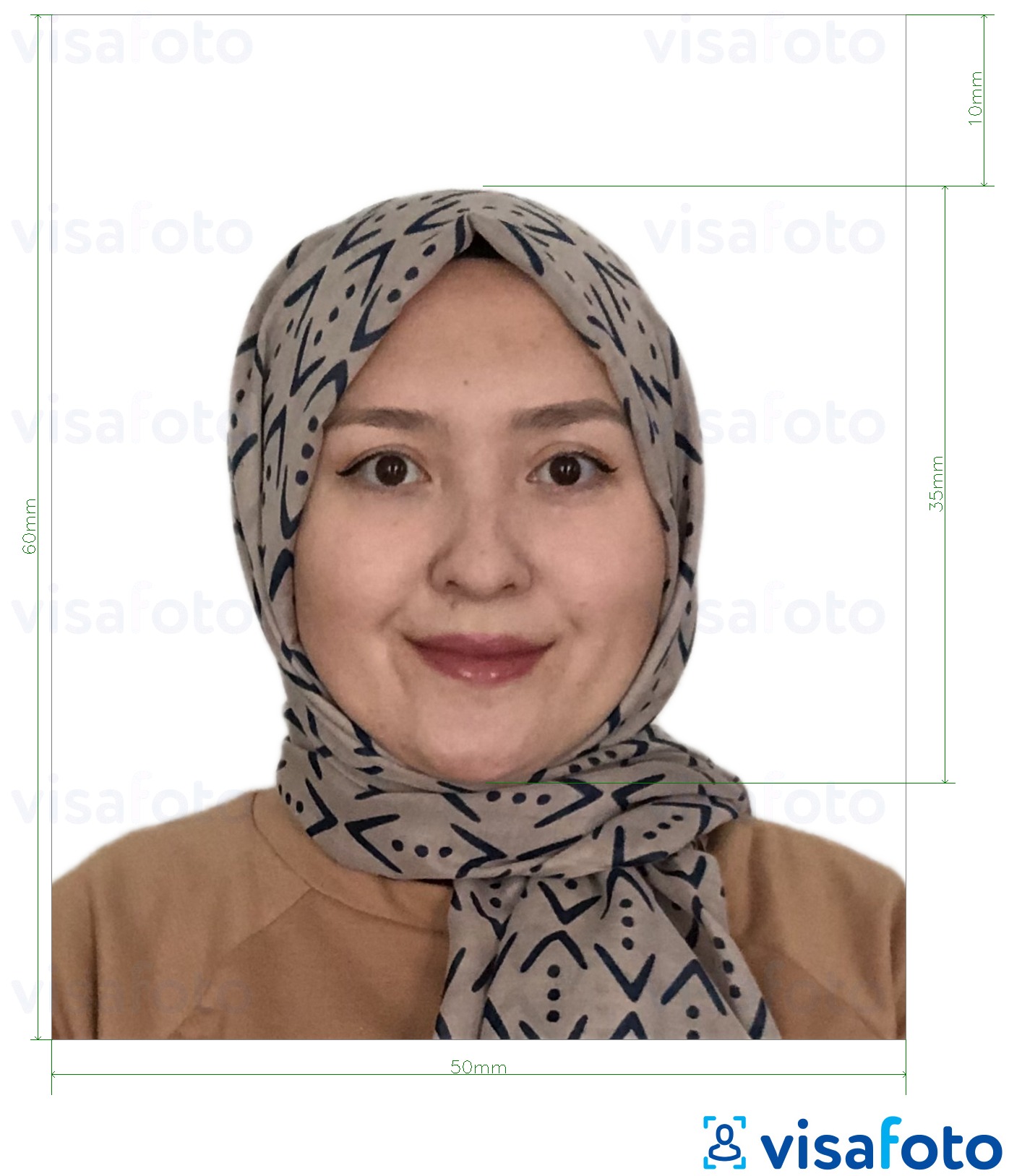 Exemple de foto per a Visa de Turkmenistan 5x6 cm (50x60 mm) amb la mida exacta especificada